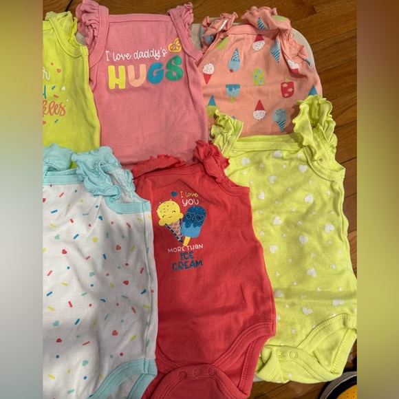 Colorful Baby Bodysuit Collection - Pink, Yellow, Red, White - Picture 4 of 4